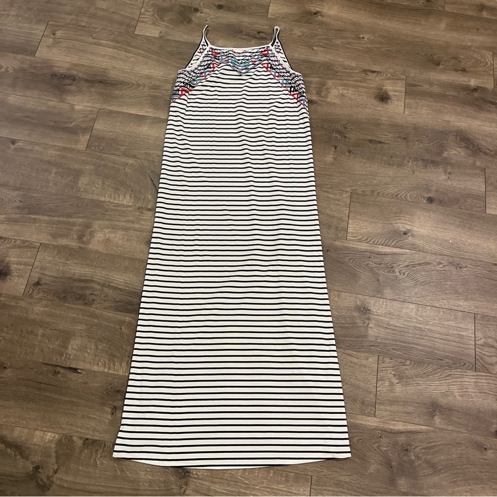 THML Maxi Dress Size Large Striped Aztec Casual Sleeveless